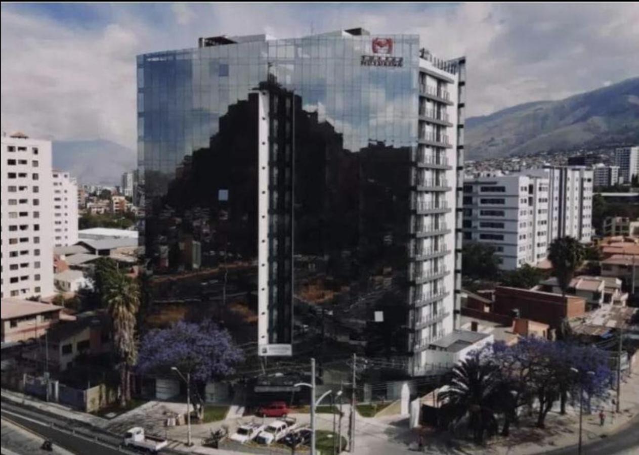 Hermoso Garzonier 7E Torres Puente Muyurina コチャバンバ エクステリア 写真